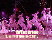 Circus Krone - die 3. Winterspielzeit 2015 . Das März Programm bietet Nervenkitzel auf dem Hochseil und Weltrekord mit Raubtieren unter dem Motto "Star Parade in der Manege" (©Foto: Martin Schmitz)